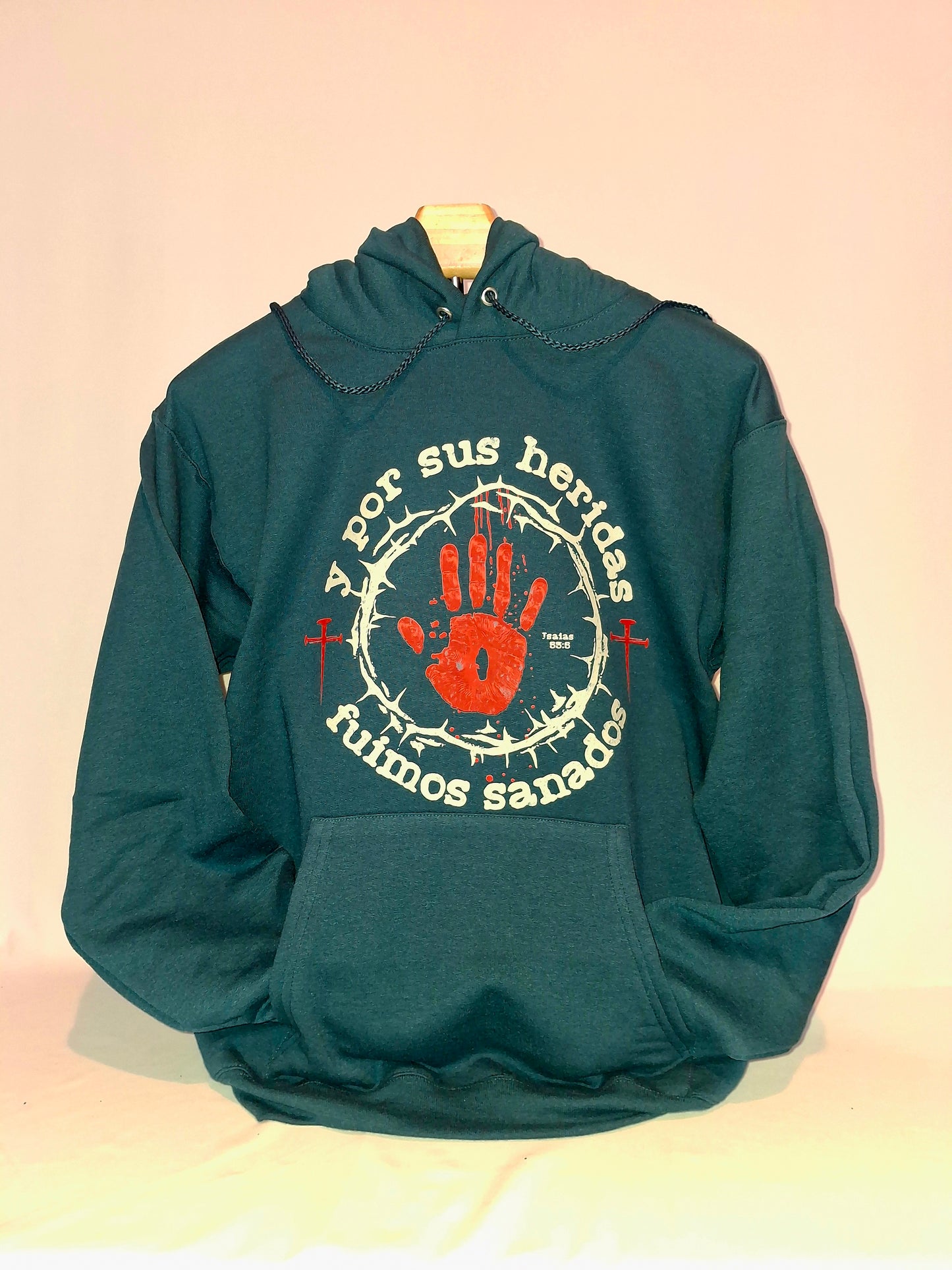 Sueter con gorro y estampado biblico