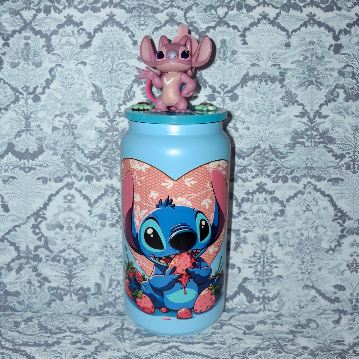 Insulated tumbler with print and decorated lid